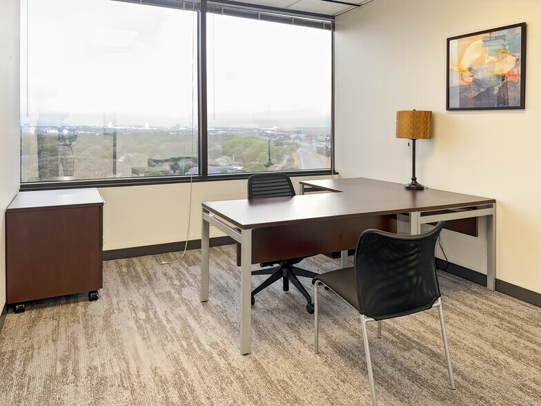 More Photos Of 1100 NW Loop 410, San Antonio Coworking Space