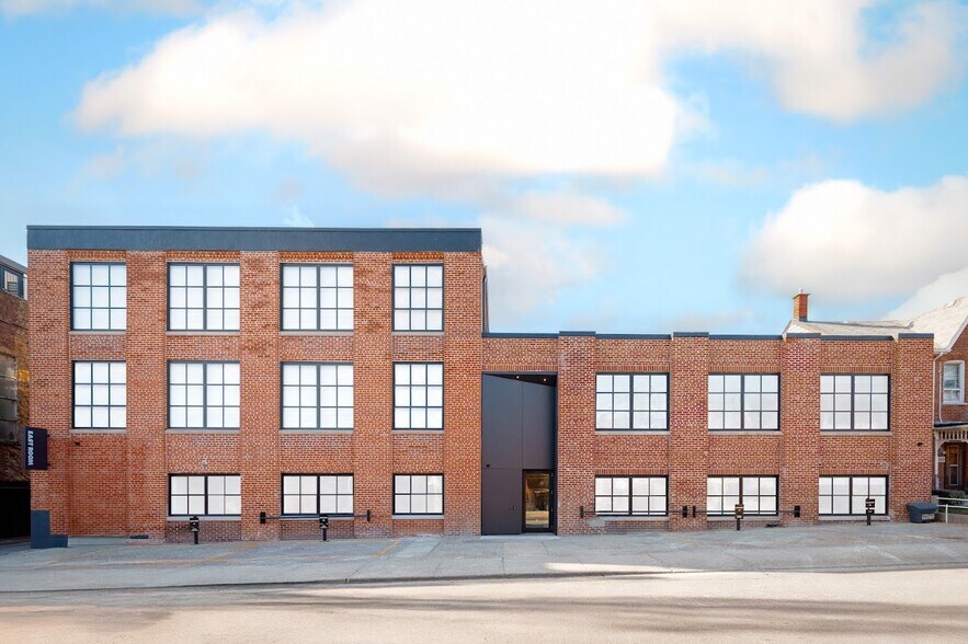 Primary Photo Of 68-70 Claremont St, Toronto Office For Sale