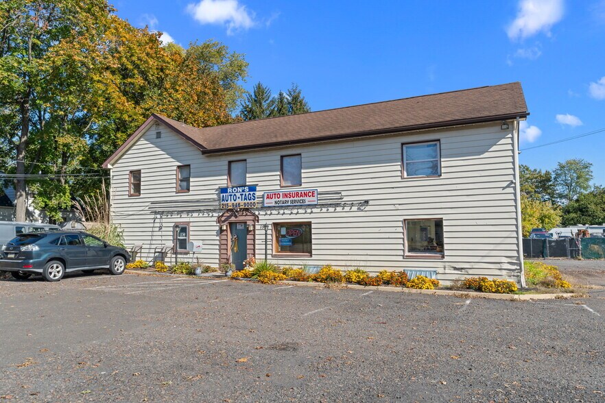 More Photos Of 1510 Haines Rd, Levittown Storefront Retail Office For Sale