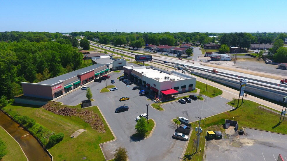 More Photos Of 120-140 John Harden Dr, Jacksonville Unknown For Lease