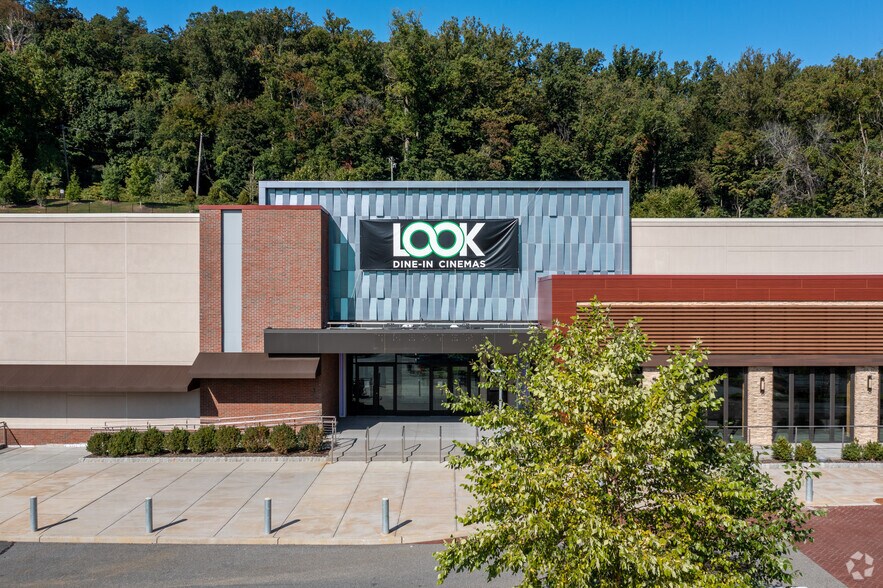 More Photos Of 201 Ogden Ave, Dobbs Ferry Unknown For Lease