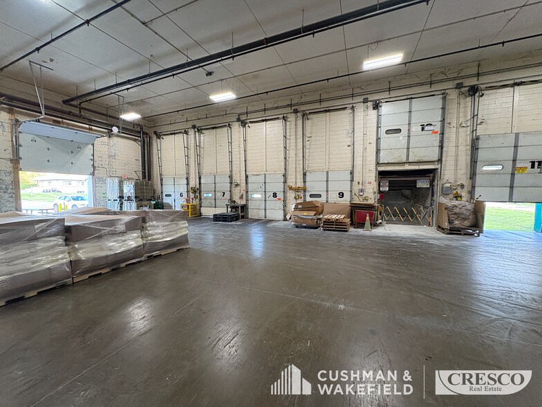 More Photos Of 9988 Kinsman Rd, Newbury Manufacturing For Lease