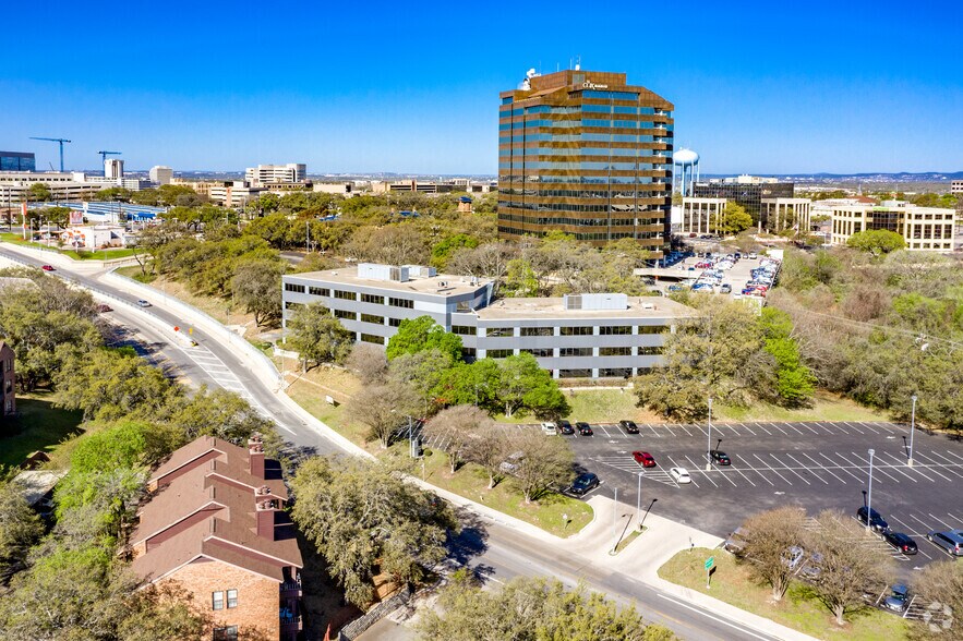 More Photos Of 4201 Medical Dr, San Antonio Office For Lease