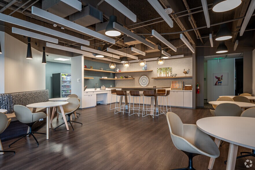 More Photos Of 20333 State Highway 249, Houston Unknown For Lease