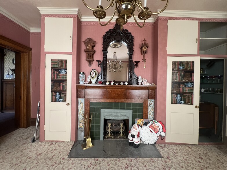 More Photos Of 364 E Church St, Marion Multifamily For Sale