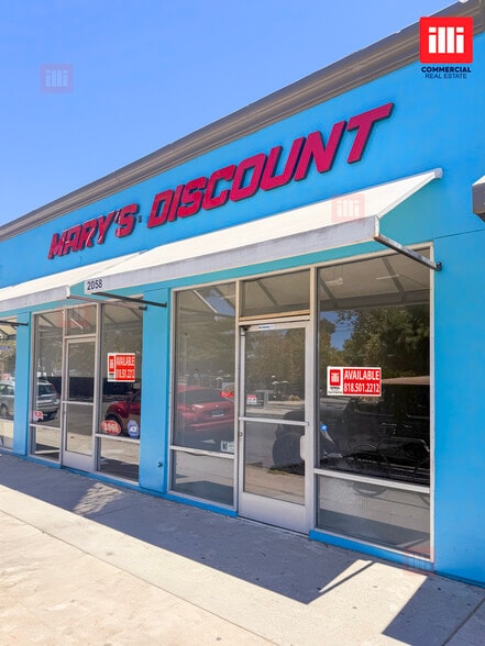 More Photos Of 2048-2060 Santa Fe Ave, Long Beach Storefront For Lease