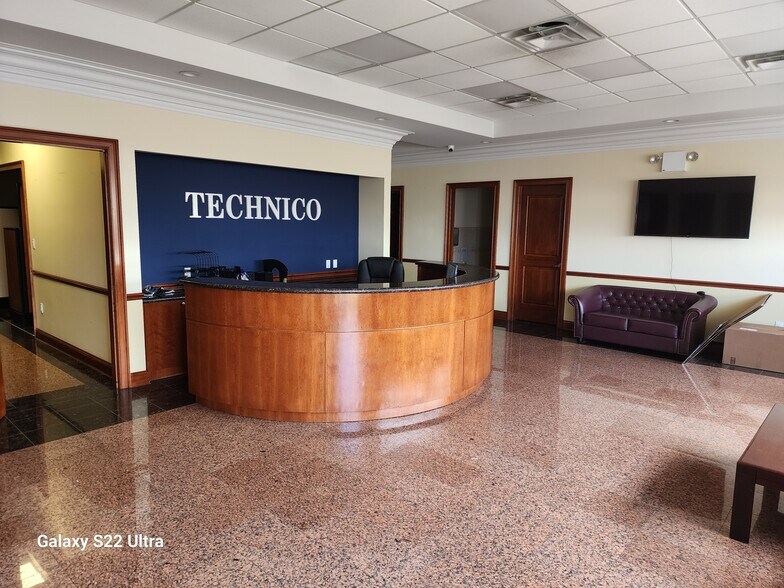 More Photos Of 4133 38th St, Long Island City Warehouse For Sale