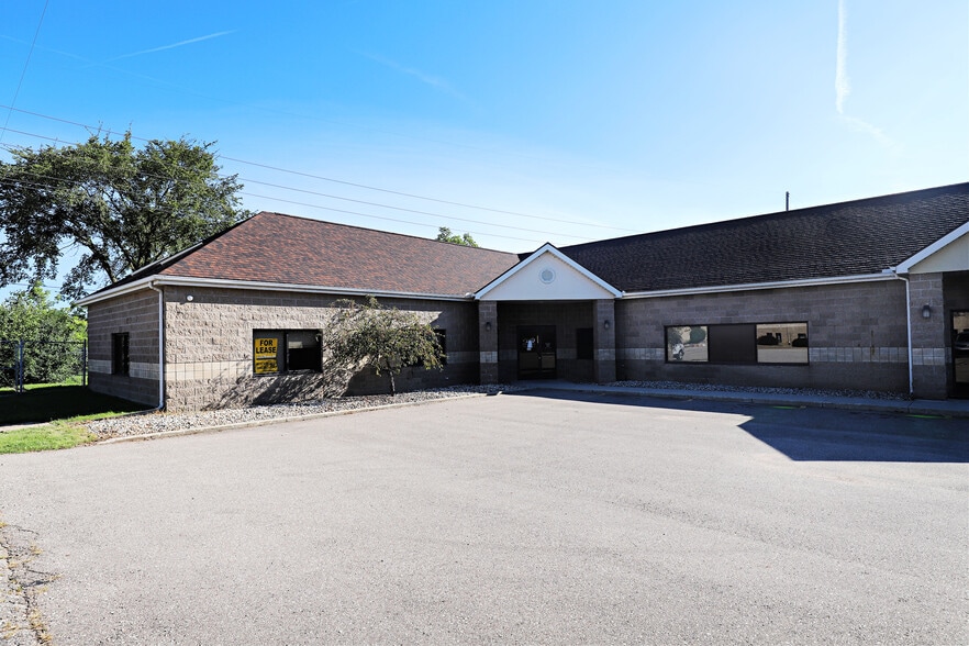 3444 Lennon Rd, Flint, MI 48507 Office For Lease