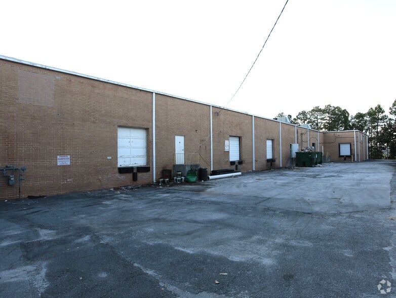 More Photos Of 4445 Commerce Dr SW, Atlanta Warehouse For Lease