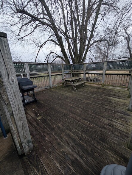 More Photos Of 304 Delphos Rd, Columbus Grove Specialty For Sale