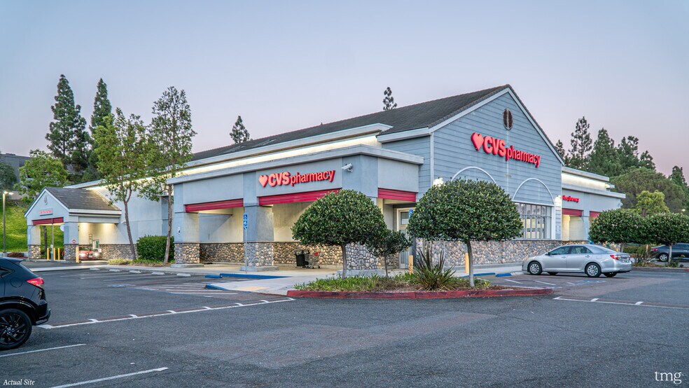 More Photos Of 14589 Camino Del Norte, San Diego Drugstore For Sale