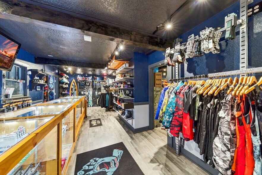 More Photos Of 3542 Lake Tahoe Blvd, South Lake Tahoe Restaurant For Sale