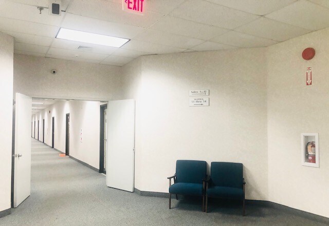 More Photos Of 1650 Sycamore Ave, Bohemia Office For Lease