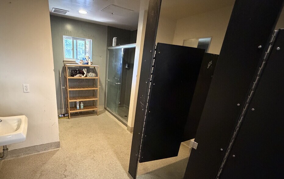 More Photos Of 168 S 11th St, San Jose Sorority Fraternity House For Sale