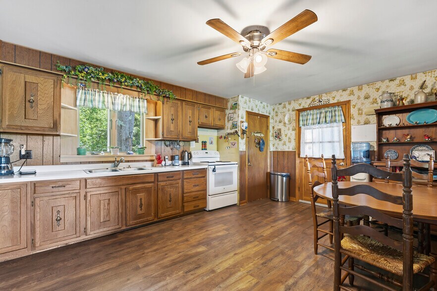 More Photos Of 92 Route 236, Berwick Specialty For Sale