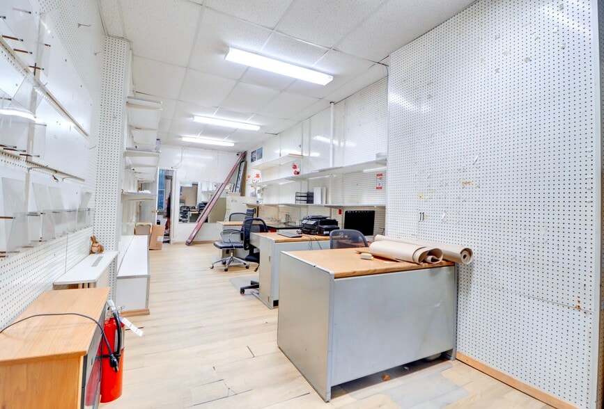 More Photos Of 159 Nassau Ave, Brooklyn Apartments For Sale