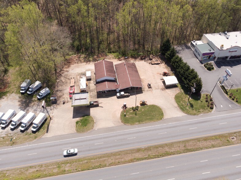 More Photos Of 400 E Dixon Blvd, Shelby Freestanding For Sale