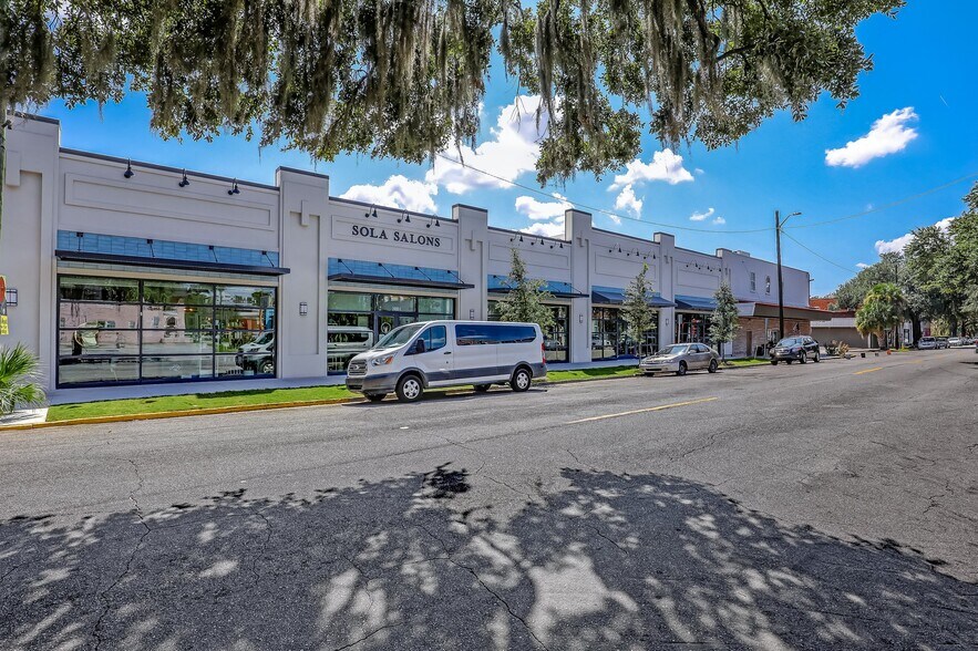 More Photos Of 422 W 43rd St, Savannah Storefront Retail Office For Sale