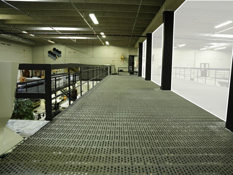 More Photos Of 1951 Grant St, Hollywood Warehouse For Lease