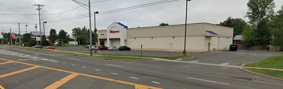 More Photos Of 7939-7973 Brewerton Rd, Cicero Drugstore For Sale