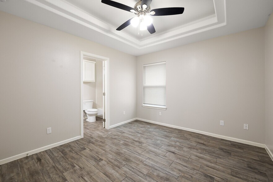 More Photos Of 2021 Stardust Ln, Edinburg Multifamily For Sale