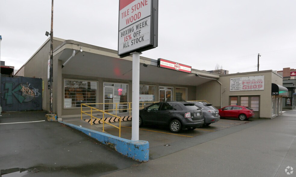 Primary Photo Of 2103-2111 Douglas St, Victoria Freestanding For Lease