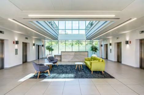 More Photos Of 279 Farnborough Rd, Farnborough Office For Lease