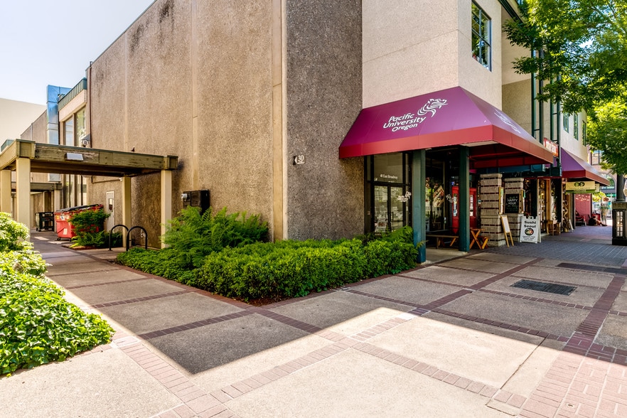 More Photos Of 30 E Broadway, Eugene Office For Lease