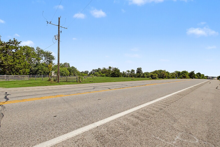More Photos Of 14610 TX-21, North Zulch Land For Sale