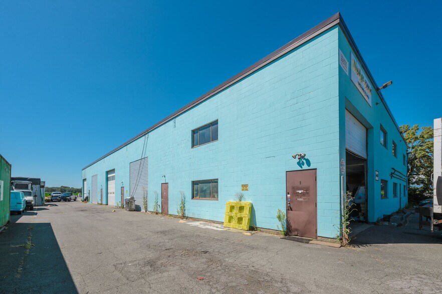 More Photos Of 6455 64 St, Delta Manufacturing For Sale