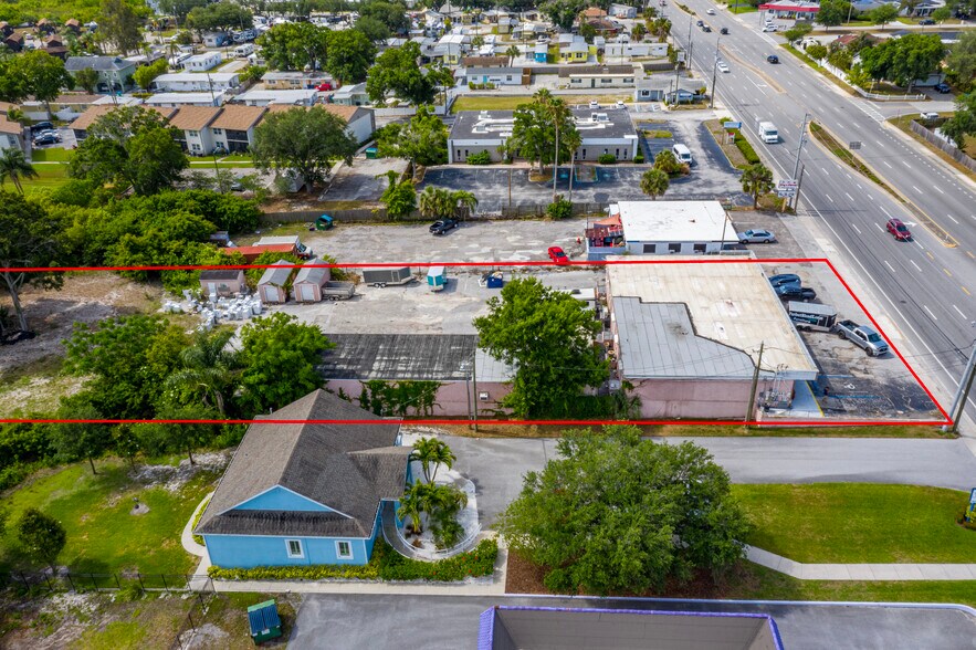 More Photos Of 9931-9947 Seminole Blvd, Seminole General Retail For Sale