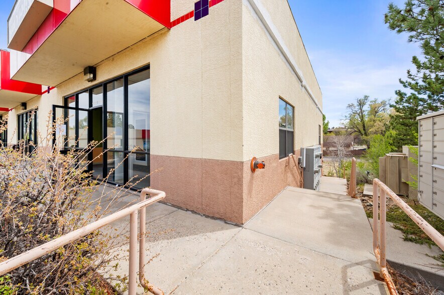 More Photos Of 371 Garden St, Prescott Storefront Retail Office For Sale