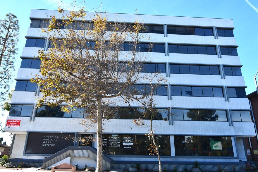 More Photos Of 301 N Prairie Ave, Inglewood Medical For Lease