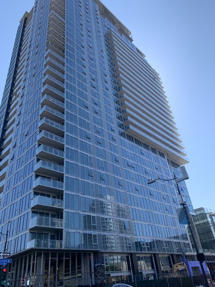 More Photos Of 601 11th Ave, San Diego Apartments For Lease