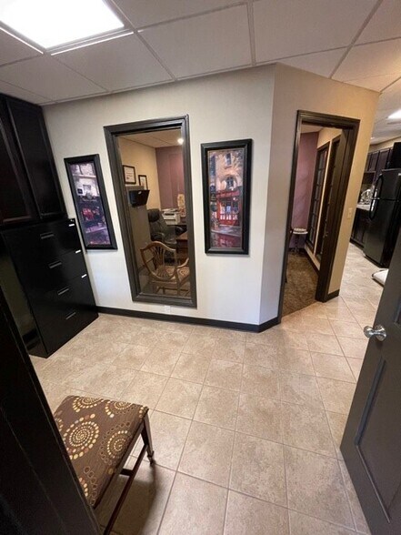 More Photos Of 11 W Franklin St, Liberty Storefront Retail Office For Sale