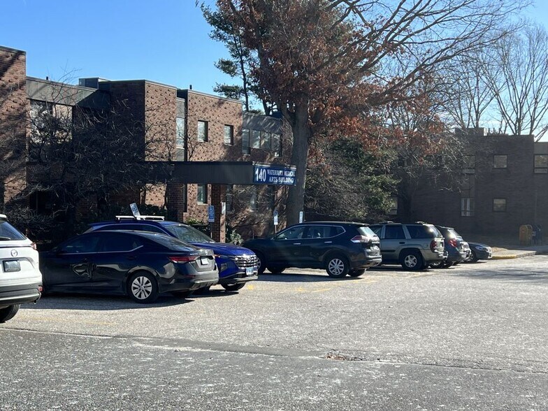 More Photos Of 140 Grandview Ave, Waterbury Unknown For Lease