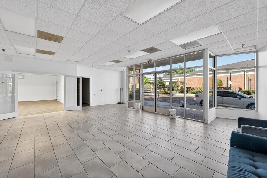 More Photos Of 106-109 N Evers St, Plant City Medical For Lease