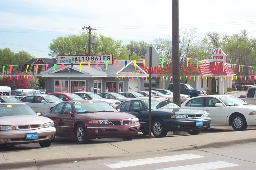More Photos Of 808 S Sanborn Blvd, Mitchell Auto Salvage Facility For Sale