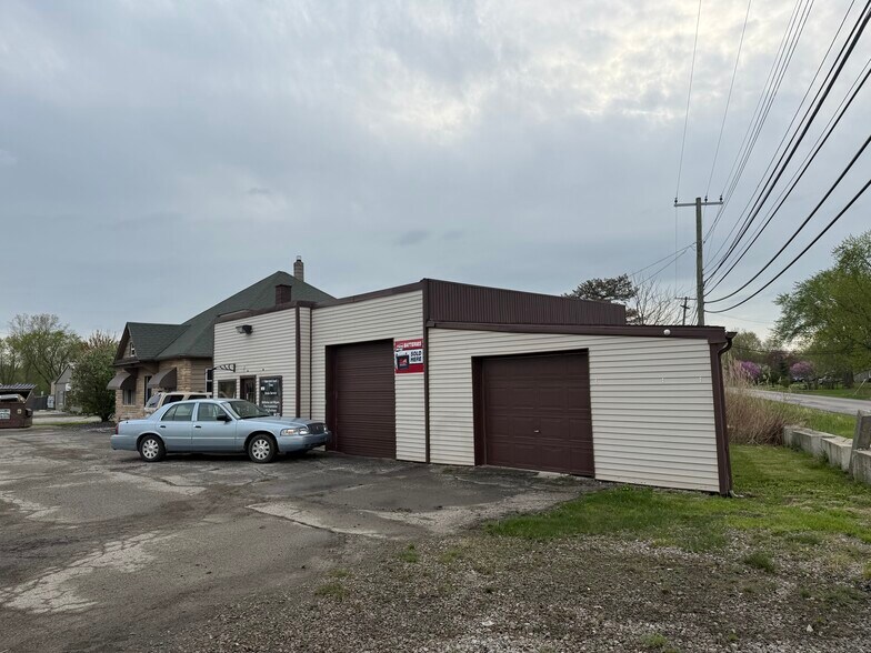 Primary Photo Of 12020 Telegraph, Carleton Industrial For Lease