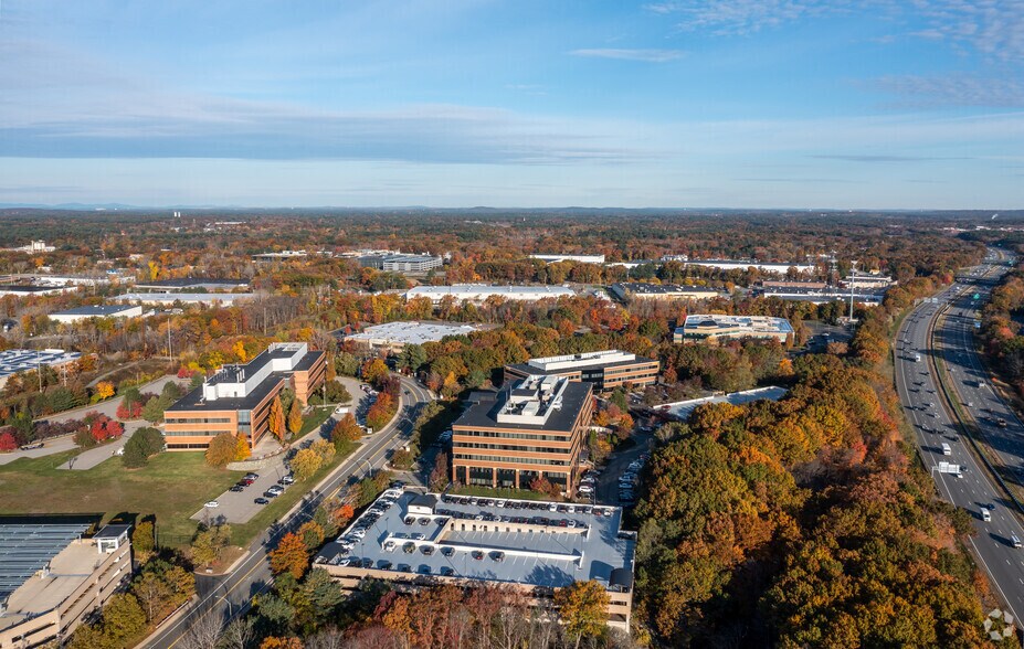 More Photos Of 19 Presidential Way, Woburn Research And Development For Lease