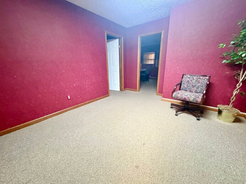 More Photos Of 1485 Commerce Park Dr, Tipp City Medical For Sale