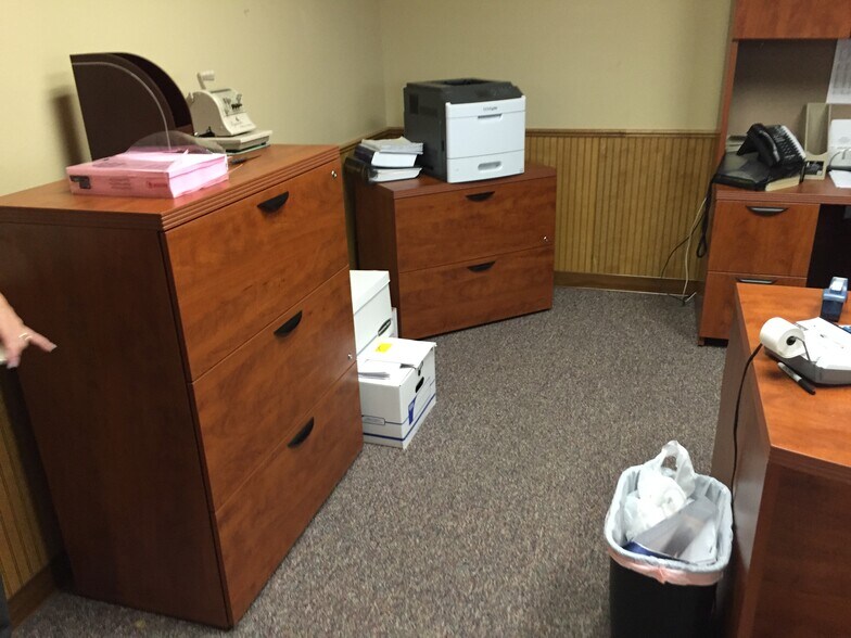 More Photos Of 5125 I-37 Fwy, Corpus Christi Warehouse For Lease