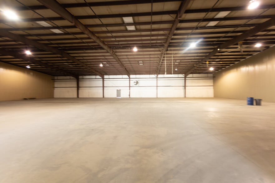 More Photos Of 1209 W Market St, Smithfield Industrial For Sale