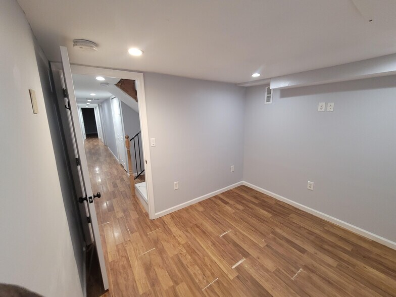 More Photos Of 2635 N Calvert St, Baltimore Apartments For Sale