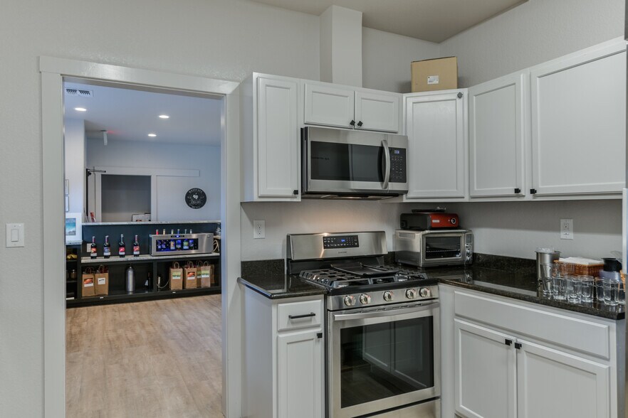 More Photos Of 683 Ranch Road 1320, Johnson City Land For Sale