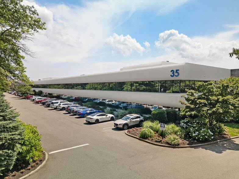 Primary Photo Of 35 Pinelawn Rd, Melville Office Residential For Lease