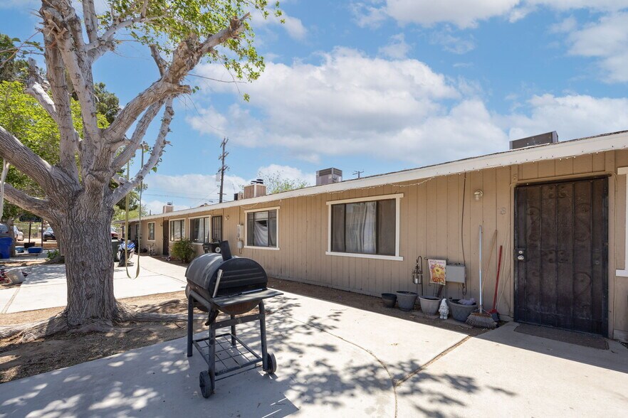 More Photos Of 19287 Highway 18, Apple Valley Apartments For Sale