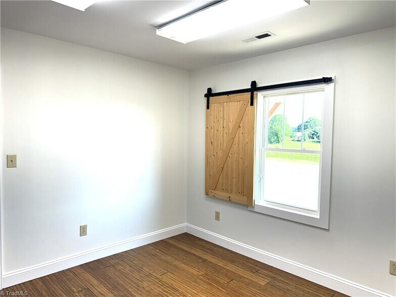 More Photos Of 150 Pine Ridge Rd, Mount Airy Warehouse For Sale