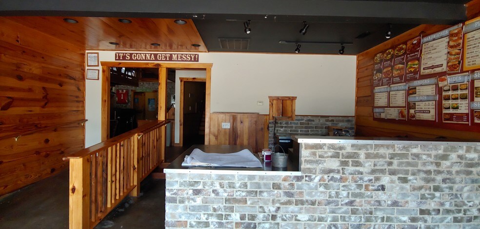 More Photos Of 386 Highway 82 S, Jefferson Restaurant For Sale