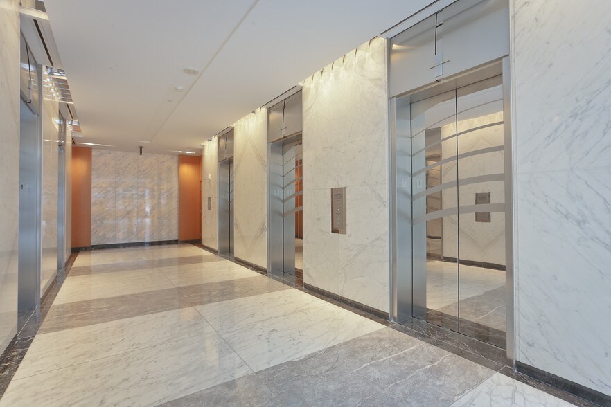 More Photos Of 1725 I St NW, Washington Office For Sale